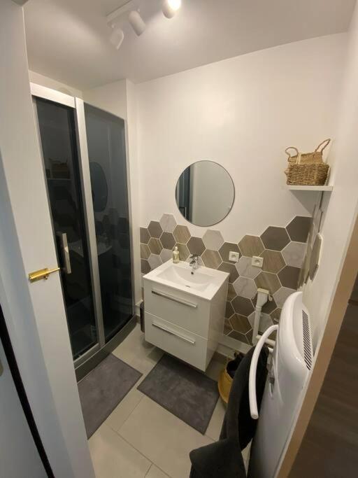 A 50 M De La Plage, Appartement De 35 M2 : Les Pieds Sales Bréhal Εξωτερικό φωτογραφία
