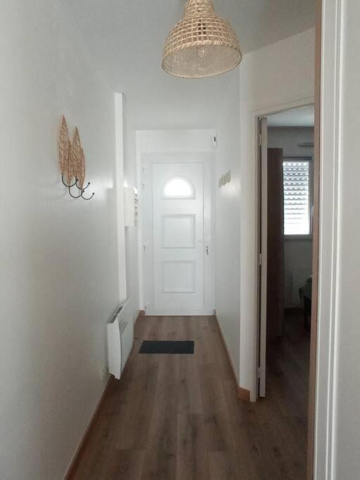A 50 M De La Plage, Appartement De 35 M2 : Les Pieds Sales Bréhal Εξωτερικό φωτογραφία